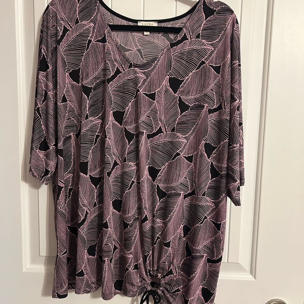 Stylish Pink Leaf Print Blouse
